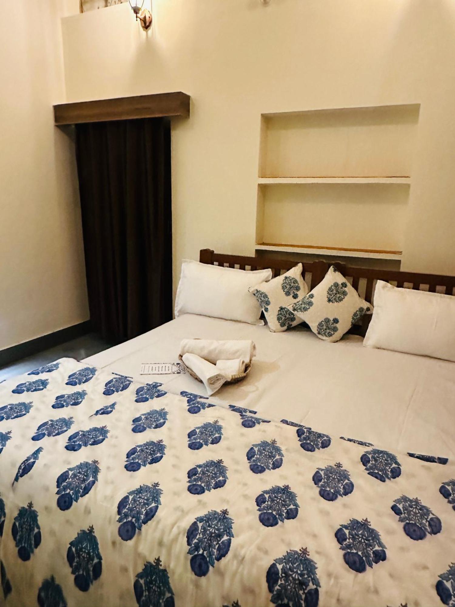 Hostel Travellers Village Jaipur