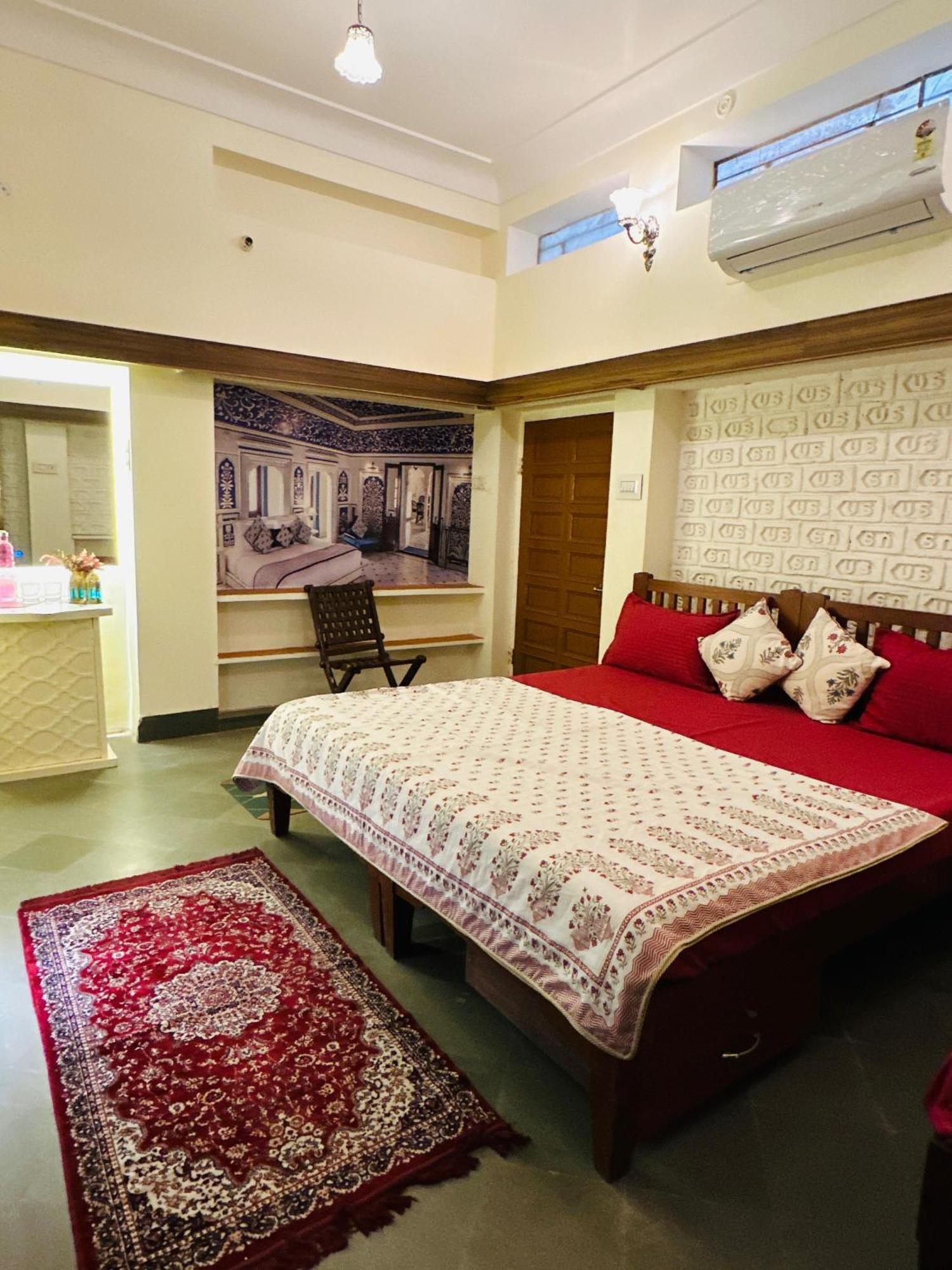 Travellers Village Hostel